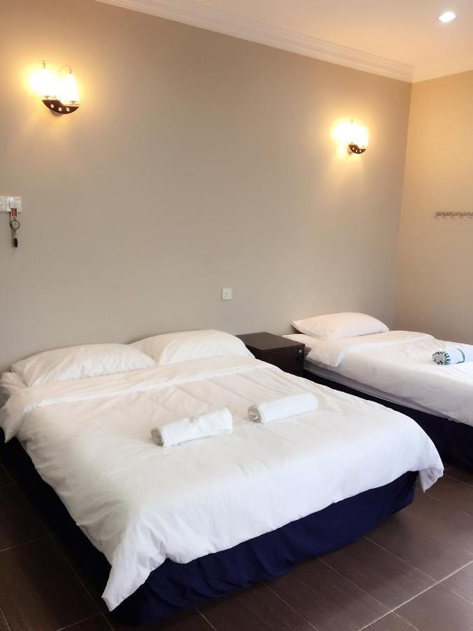 OYO 90019 Homestay Muar Exterior foto