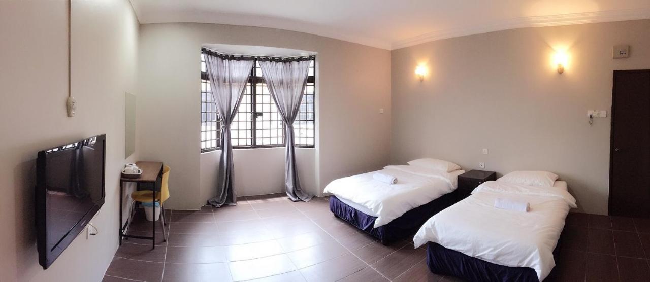 OYO 90019 Homestay Muar Exterior foto